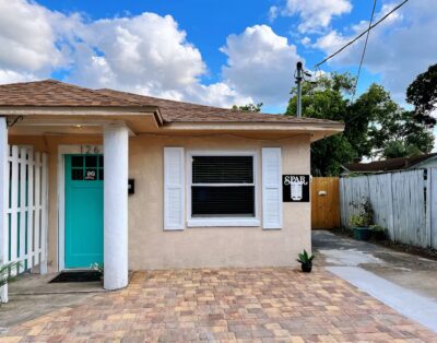 Beautiful 1 bedroom/free parking/pet friendly126A