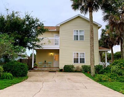 Cozy 2bdr Beach House pet friendly steps to ocean